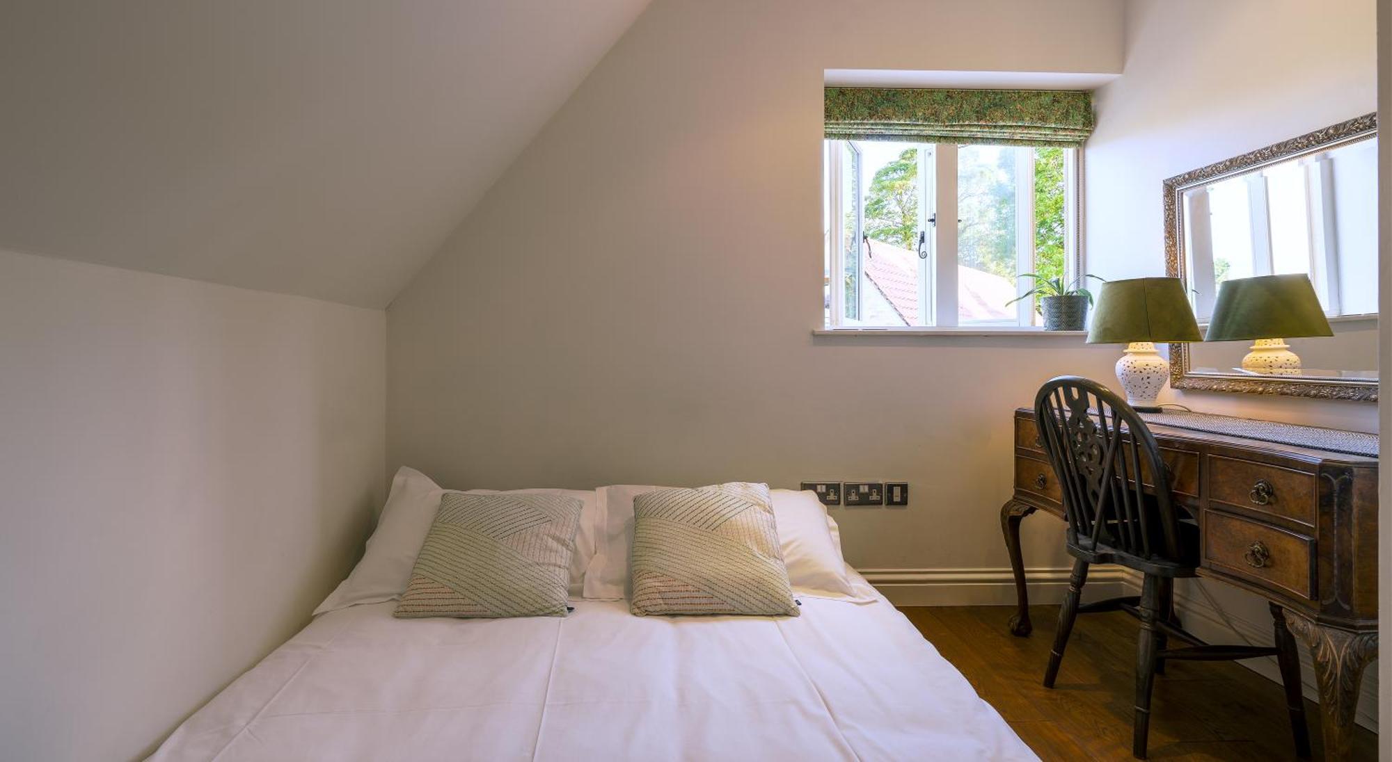 Warren House And Spa Boutique Cotswold Stay サイレンセスター エクステリア 写真