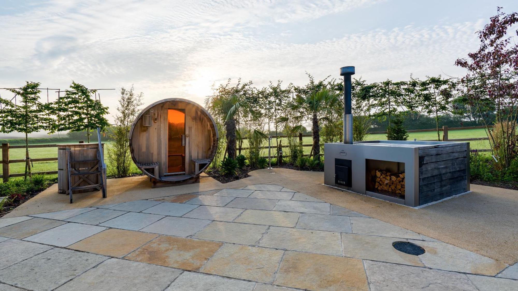 Warren House And Spa Boutique Cotswold Stay サイレンセスター エクステリア 写真