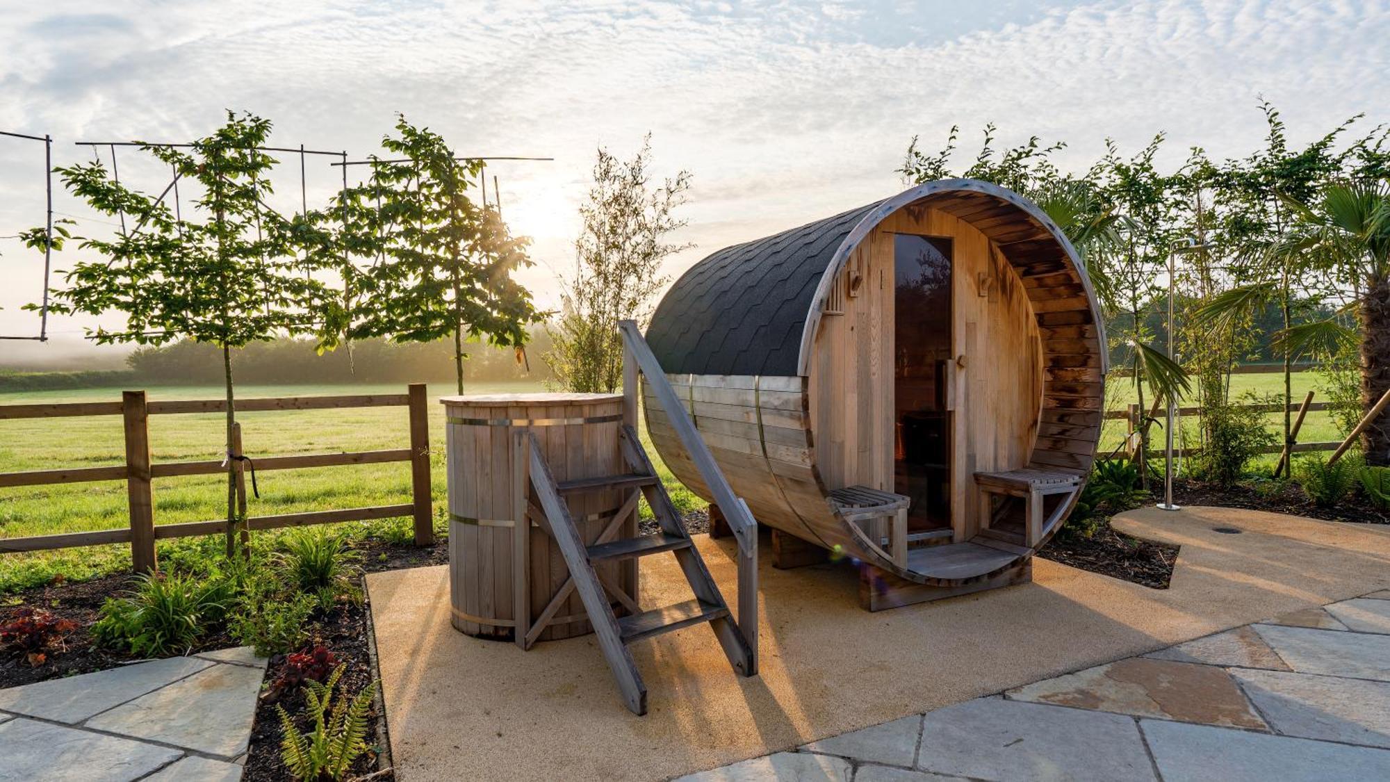 Warren House And Spa Boutique Cotswold Stay サイレンセスター エクステリア 写真