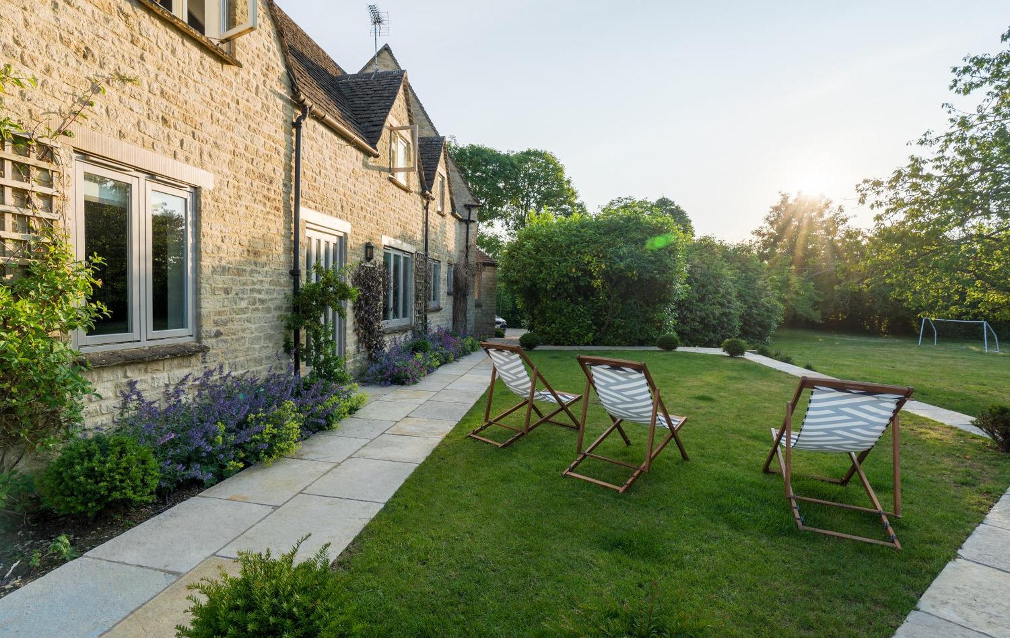 Warren House And Spa Boutique Cotswold Stay サイレンセスター エクステリア 写真